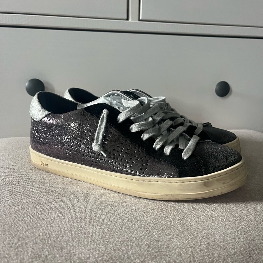 EUC metallic p448 sneakers
